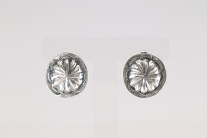 Native America Navajo Sterling Silver Conch Post Earring's By Joan Begay.