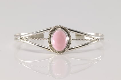 Native America Navajo Sterling Silver Pink Conch Shell Bracelet Cuff By P.Skeets.