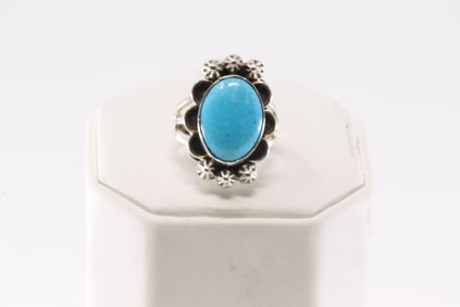 Native America Navajo Sterling Silver Turquoise Ring By Arlene Lewis.