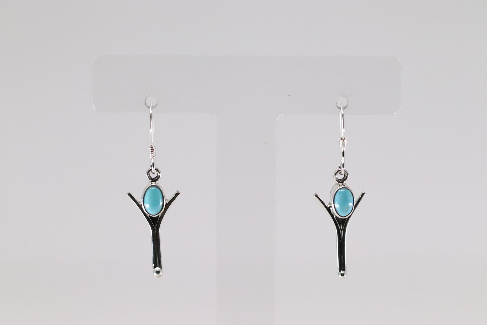Native America Navajo Sterling Silver Turquoise Dangling Earring's By Gary Shorty.: This is a Native America Navajo Sterling Silver Turquoise Dangling Earring's By Gary Shorty.