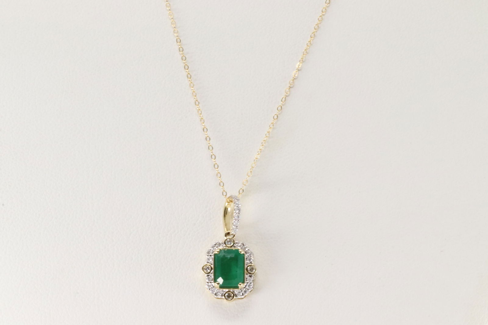 Emerald & Diamond Necklace 14Kt. (1 of 3)