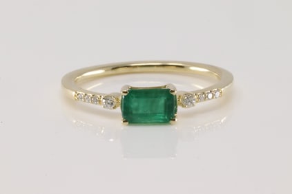 Emerald & Diamond Ring 14Kt.