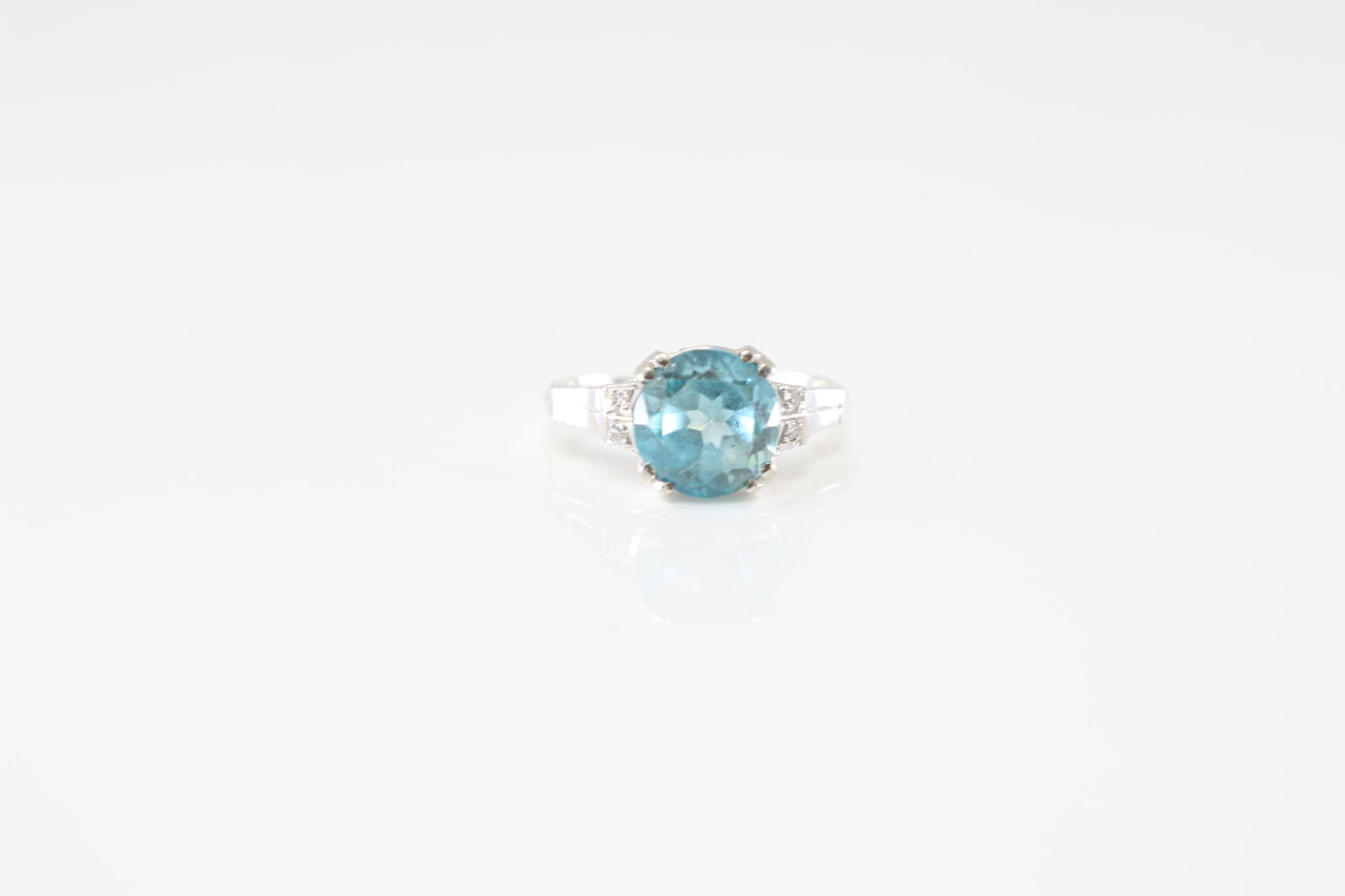 Blue Topaz & Diamond Ring 14Kt. (1 of 4)