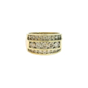 10KT Gold Diamond Ring