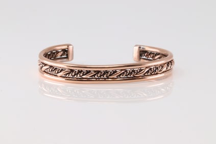 Native America Navajo Copper Bracelet Cuff By Elaine Tahe.