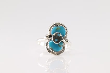 Native America Zuni Sterling Silver Turquoise Ring 2 Stone By Effie C.
