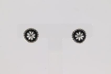 Native America Navajo Sterling Silver Stamped Star Post Earring's By Etta Larry.