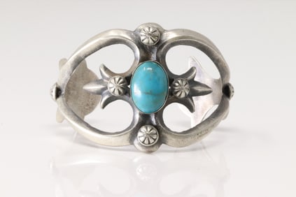 Native American Navajo Sterling Silver Kingman Turquoise Bracelet Cuff By Chimney Butte.