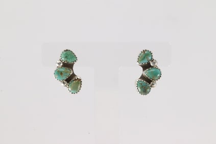 Native America Navajo Sterling Silver Kingman Turquoise Post Earring's By Maxine Ramirez.