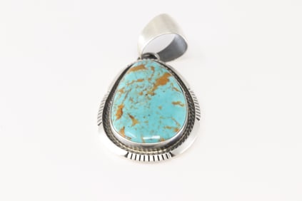 Native America Navajo Sterling Silver Kingman Turquoise Pendant by Alfred Martinez.