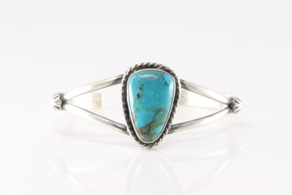 Native America Navajo Sterling Silver Kingman Turquoise Bracelet Cuff By Augustine Largo.