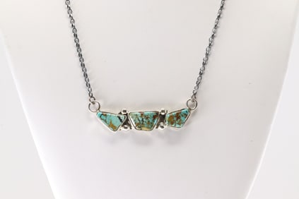Native America Zuni Sterling Silver Kingman Turquoise Necklace By Jude Candelaria.