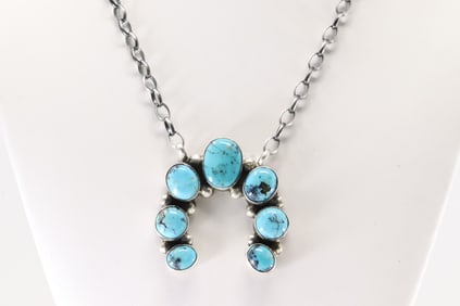 Native America Navajo Sterling Silver Kingman Turquoise Necklace  By Augustine Largo.