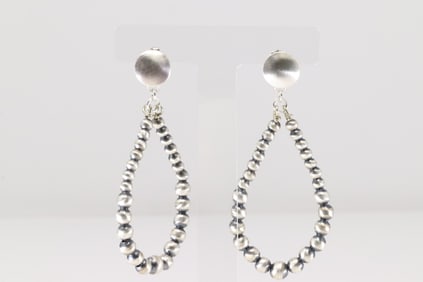 Native America Navajo Sterling Silver Pearl Beaded Post / Dangling Earring's.
