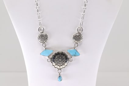 Native America Navajo Sterling Silver Turquoise Necklace By Gwendolyn Burnside.