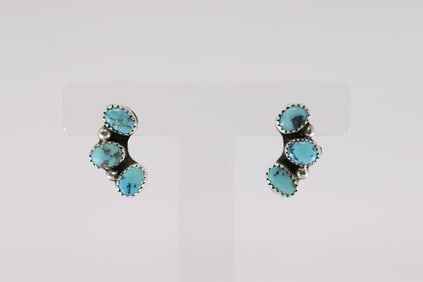 Native America Navajo Sterling Silver Kingman Turquoise Post Earring's By Maxine Ramirez.