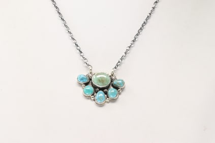 Native America Navajo Sterling Silver Kingman Turquoise Necklace By Sheila Becenti.