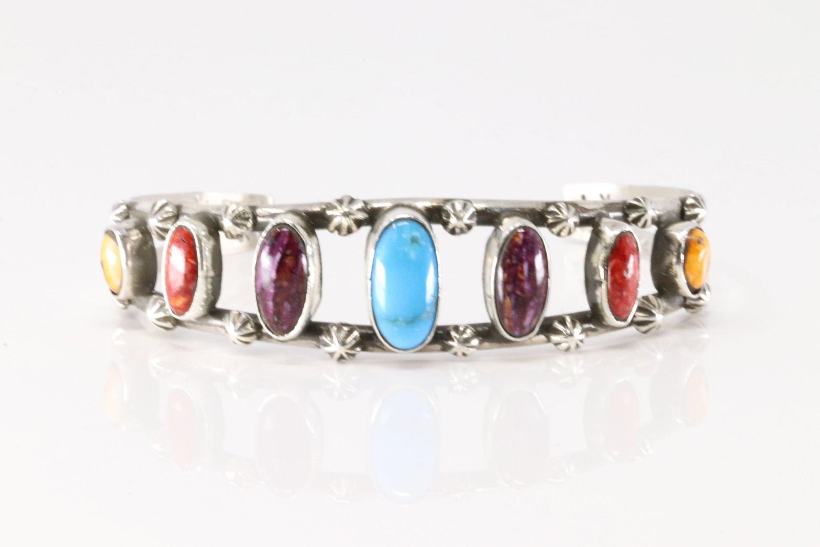 Native America Navajo Sterling Silver Spiny Oyster & Turquoise Bracelet Cuff By Y.A.: This is a Native America Navajo Sterling Silver Spiny Oyster & Turquoise Bracelet Cuff By Y.A.