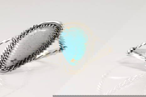 Native America Navajo Sterling Silver Kingman Turquoise Bracelet Cuff By Augustine Largo.: This is a Native America Navajo Sterling Silver Kingman Turquoise Bracelet Cuff By Augustine Largo.