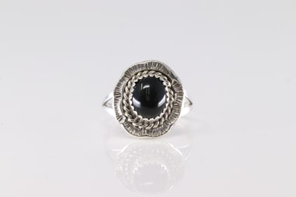 Native America Navajo Sterling Silver Black Onyx Ring By Freda Martinez.