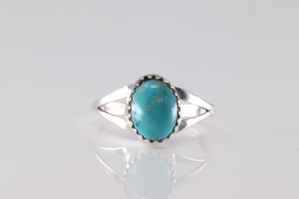 Native American Navajo Sterling Silver Turquoise Ring By Jerold Joe.