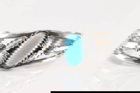 Native America Navajo Sterling Silver Turquoise Bracelet Cuff By Henrry Morgan.: This is a Native America Navajo Sterling Silver Turquoise Bracelet Cuff By Henrry Morgan.