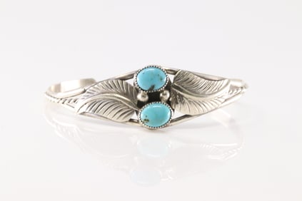 Native America Navajo Sterling Silver Turquoise Leaf Bracelet Cuff By Andrey Chee.