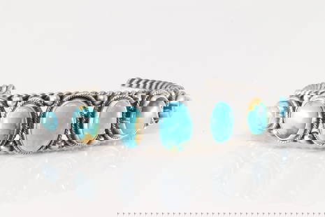 Native America Navajo Sterling Silver Kingman Turquoise Bracelet Cuff By Bob Becenti.: This is a Native America Navajo Sterling Silver Kingman Turquoise Bracelet Cuff By Bob Becenti.