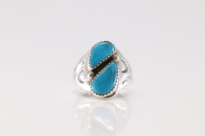 Native America Zuni Sterling Silver Turquoise Ring By M.L.