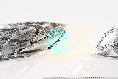 Native America Navajo Sterling Silver Kingman Turquoise Bracelet Cuff By Darrell Morgan.: This is a Native America Navajo Sterling Silver Kingman Turquoise Bracelet Cuff By Darrell Morgan.