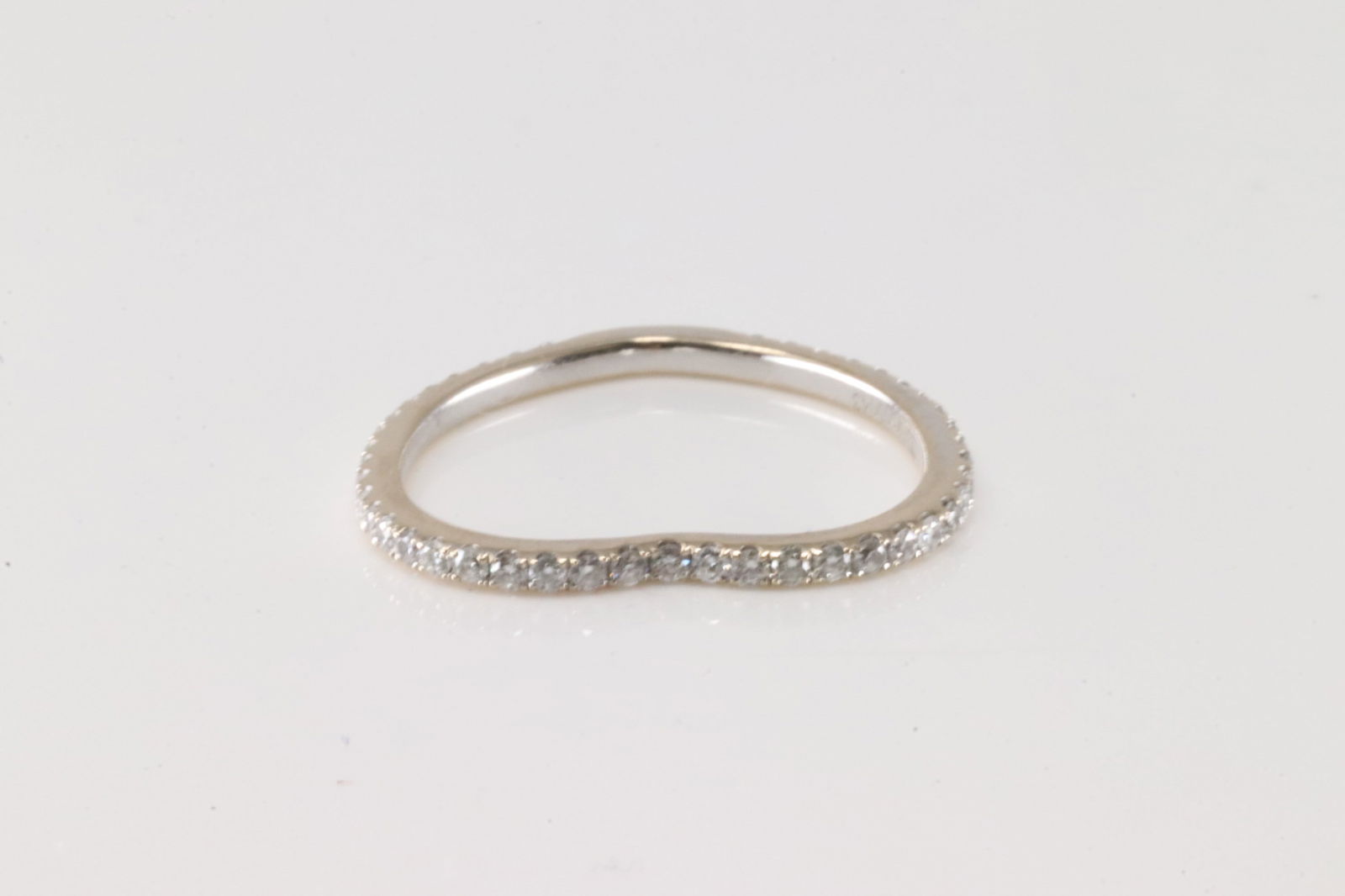 Diamond Heart Ring 18Kt. (1 of 4)