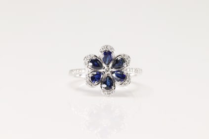Sapphire & Diamond Ring 14kt.