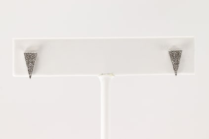 Diamond Post Earring 14kt.