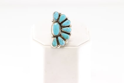 Native America Navajo Sterling Silver Kingman Turquoise Ring By Alicia Wilson.
