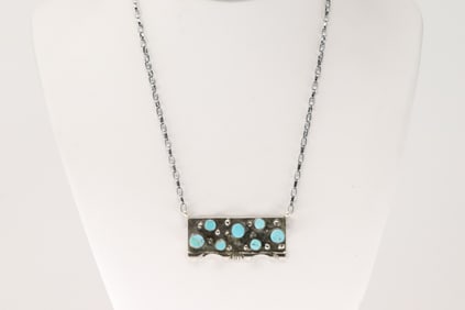 Native America Navajo Sterling Silver Kingman Turquoise Necklace By Steve Francisco.