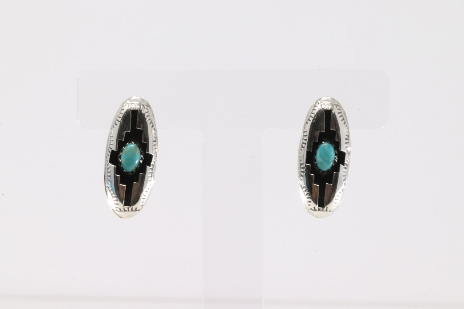 Native America Navajo Sterling Silver Turquoise Post Earring's By Felix Perry.: This is a Native America Navajo Sterling Silver Turquoise Post Earring's By Felix Perry.