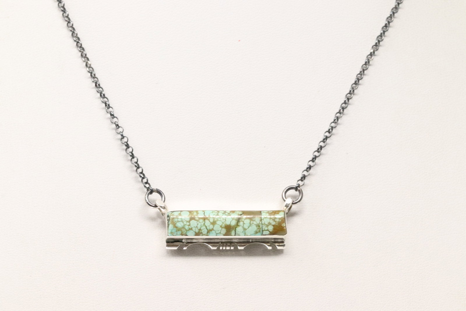 Native America Navajo Sterling Silver Number 8 Turquoise Necklace By Steve Francisco.: This is a Native America Navajo Sterling Silver Number 8 Turquoise Necklace By Steve Francisco. Necklace Length: 16.00".