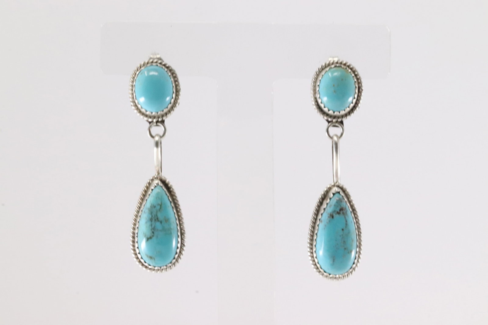 Native America Navajo Sterling Silver Kingman Turquoise Post / Dangling Earring's By Theresa Smith.: This is a Native America Navajo Sterling Silver Kingman Turquoise Post / Dangling Earring's By Theresa Smith.