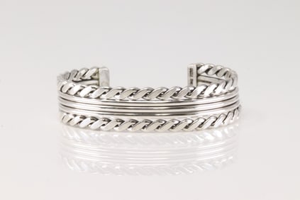 Native America Navajo Sterling Silver Solid Bracelet Cuff By Elaine Tahe.