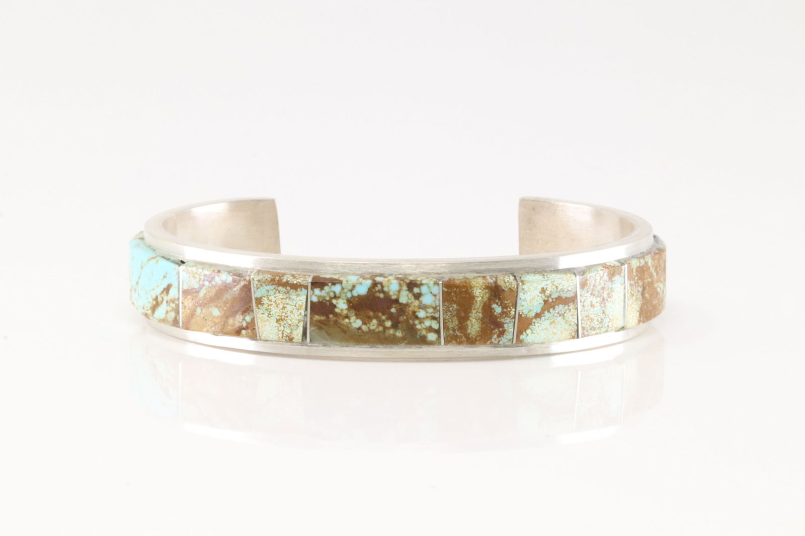 Native America Navajo Sterling Silver Kingman Turquoise Bracelet Cuff By Steve Francisco.: This is a Native America Navajo Sterling Silver Kingman Turquoise Bracelet Cuff By Steve Francisco.