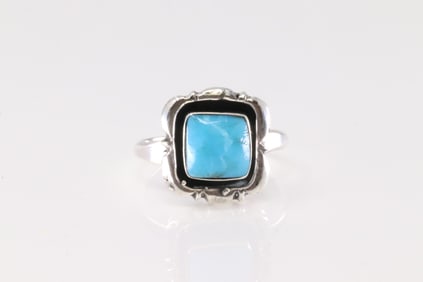 Native America Navajo Sterling Silver Turquoise Ring By Brandon Belin.