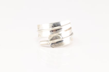 Native America Navajo Sterling Silver Feather Ring By Aaron Davis.
