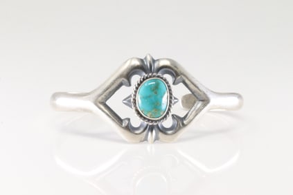 Native America Navajo Sterling Silver Kingman Turquoise Bracelet Cuff By Eugene Gruber.