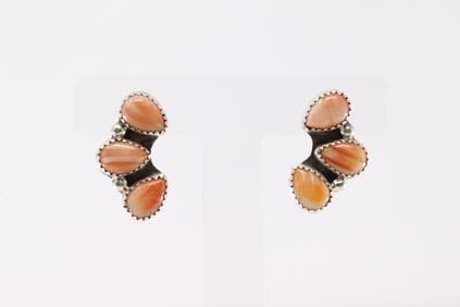 Native America Navajo Sterling Silver Spiny Oyster Post Earring's By Maxine Ramirez.