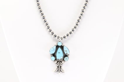 Native America Navajo Sterling Silver Turquoise Necklace By Bobby Platero.