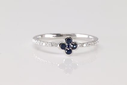 Sapphire & Diamond Flower Ring 14Kt.
