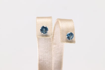 Blue Tapaz Stud Earring 10kt.