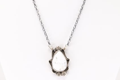 Native America Navajo Sterling Silver White Buffalo Necklace By Virginia Hinio.