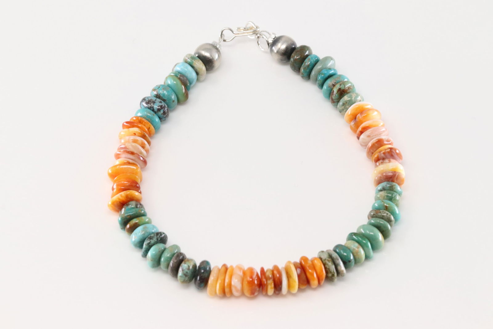 Native America Navajo Sterling Silver Spiny Oyster & Turquoise Bracelet Link.: This is a Native America Navajo Sterling Silver Spiny Oyster & Turquoise Bracelet Link. Bracelet length: 8.00"