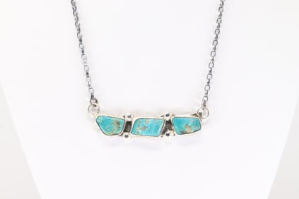 Native America Zuni Sterling Silver Kingman Turquoise Necklace By Jude Candelaria.